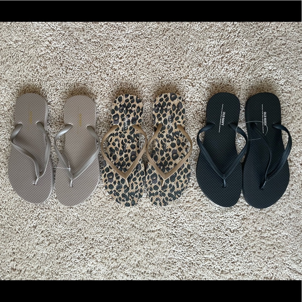 3 Pair Casual women’s flip flops size 6